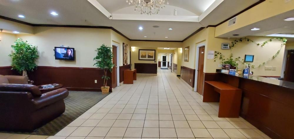 Home Inn & Suites Image 33