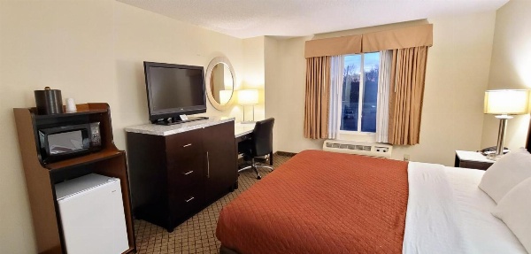 Home Inn & Suites Main image